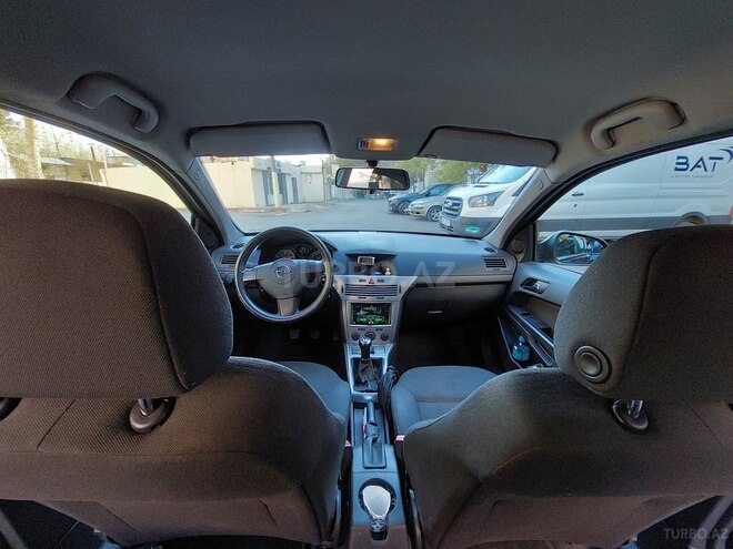 Opel Astra 2009, 132,900 km - 1.4 l - Bakı