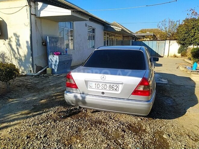 Mercedes C 180 1995, 529,000 km - 1.8 л - Şirvan