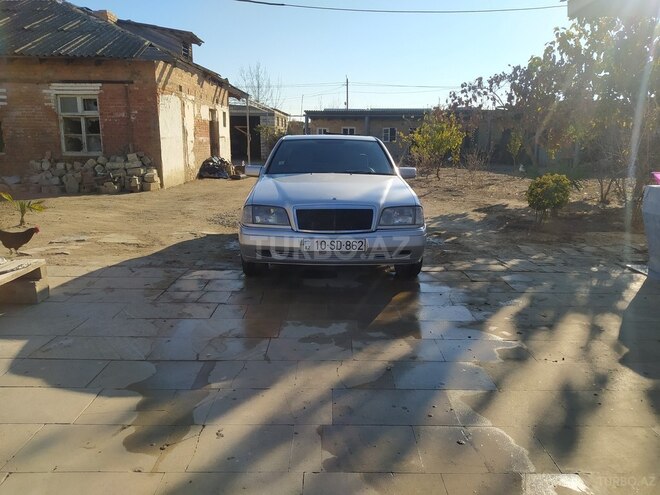 Mercedes C 180 1995, 529,000 km - 1.8 л - Şirvan