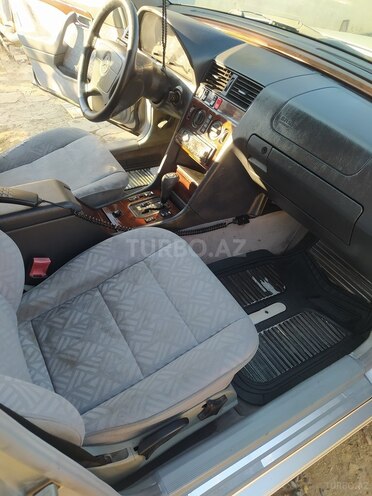 Mercedes C 180 1995, 529,000 km - 1.8 л - Şirvan