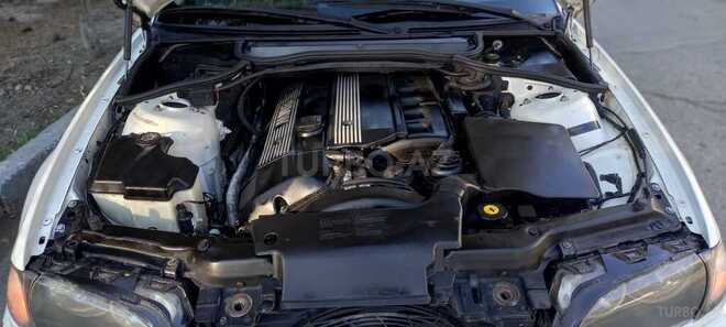 BMW 325 2002, 230,000 km - 2.5 l - Bakı