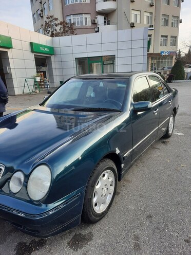 Mercedes E 230 1996, 300,000 km - 2.3 l - Bakı
