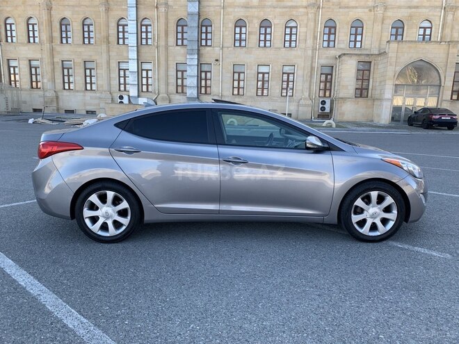 Hyundai Elantra 2011, 165,000 km - 1.8 l - Bakı