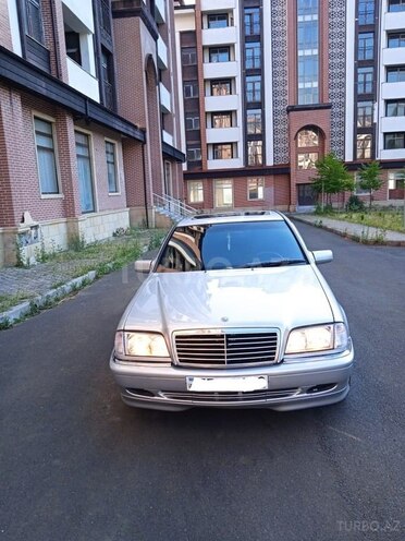 Mercedes C 200 1998, 315,000 km - 2.0 l - Zaqatala