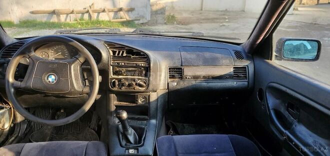 BMW 320 1994, 560,000 km - 2.0 l - Bakı