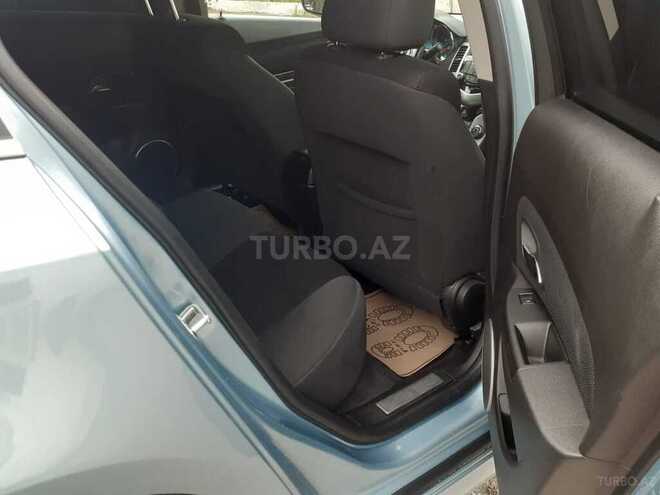 Chevrolet Cruze 2011, 240,000 km - 1.4 l - Qəbələ