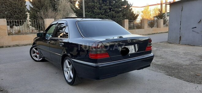 Mercedes C 230 1998, 289,000 km - 2.3 l - Sumqayıt