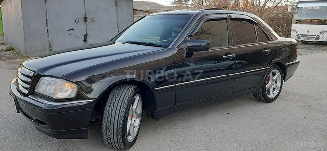 Mercedes C 230 1998, 289,000 km - 2.3 l - Sumqayıt