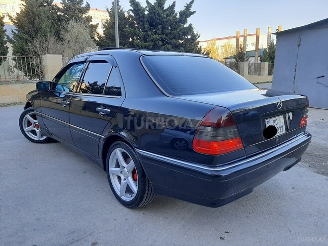 Mercedes C 230 1998, 289,000 km - 2.3 l - Sumqayıt