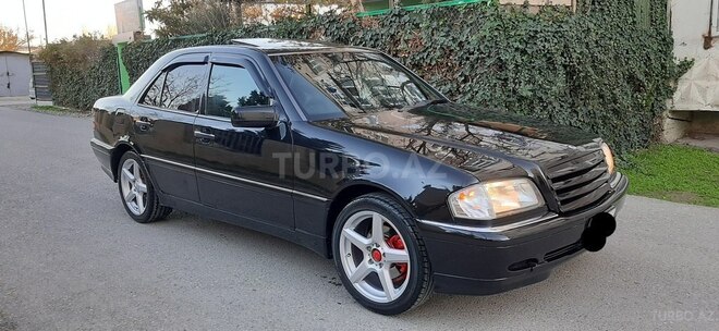 Mercedes C 230 1998, 289,000 km - 2.3 l - Sumqayıt