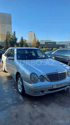 Mercedes E 220 2000, 276,000 km - 2.2 l - Bakı