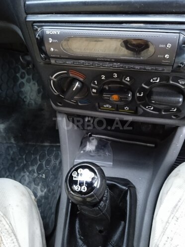Opel Astra 1995, 250,000 km - 1.6 л - Bakı