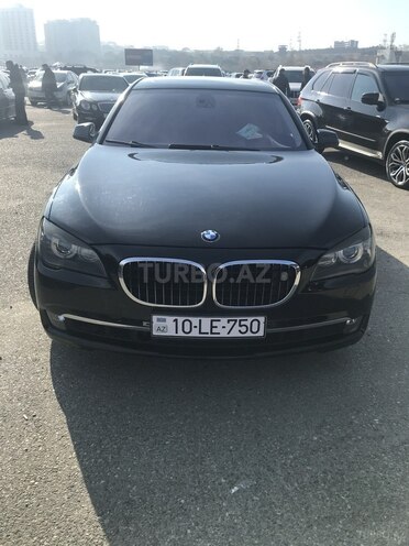 BMW 750 2010, 135,000 km - 4.4 l - Bakı