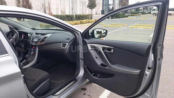 Hyundai Elantra 2014, 75,000 km - 1.8 l - Bakı