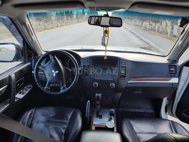 Mitsubishi Pajero 2008, 140,000 km - 3.0 l - Bakı