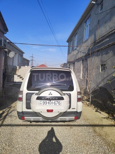 Mitsubishi Pajero 2008, 140,000 km - 3.0 l - Bakı