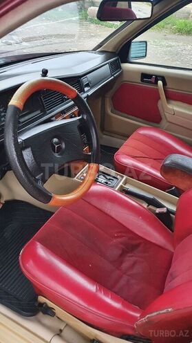 Mercedes 190 1991, 252,369 km - 2.0 l - Sumqayıt