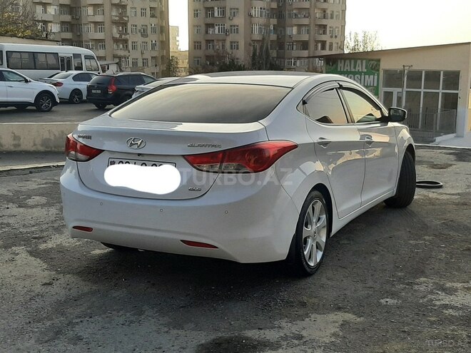 Hyundai Elantra 2011, 197,000 km - 1.8 l - Bakı