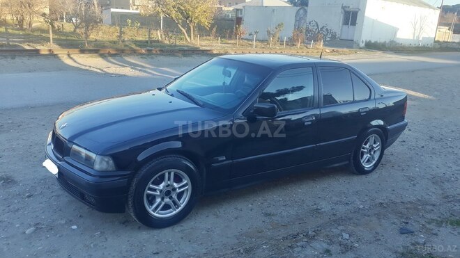 BMW 318 1996, 289,000 km - 1.8 l - Sumqayıt