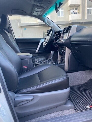 Toyota Prado 2011, 123,000 km - 2.7 l - Bakı