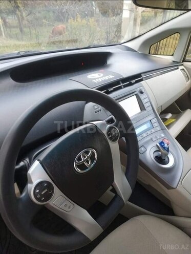 Toyota Prius 2013, 110,000 km - 1.8 l - Bakı