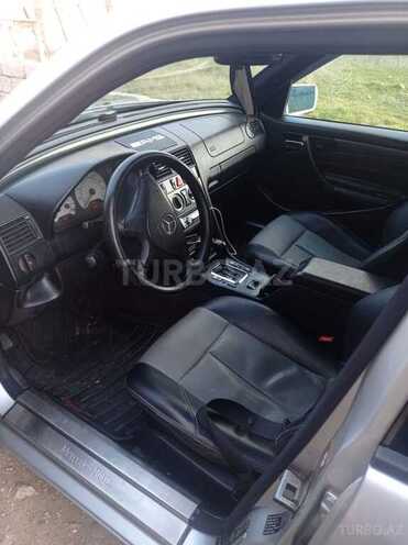 Mercedes C 230 2000, 260,000 km - 2.3 l - Bakı