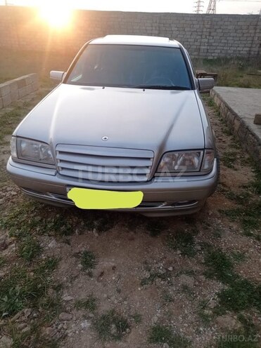 Mercedes C 230 2000, 260,000 km - 2.3 l - Bakı