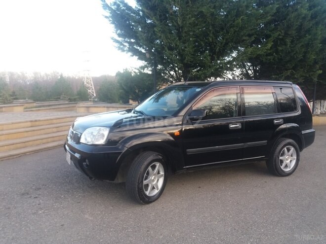 Nissan X-Trail 2001, 234,000 km - 2.0 l - Qusar