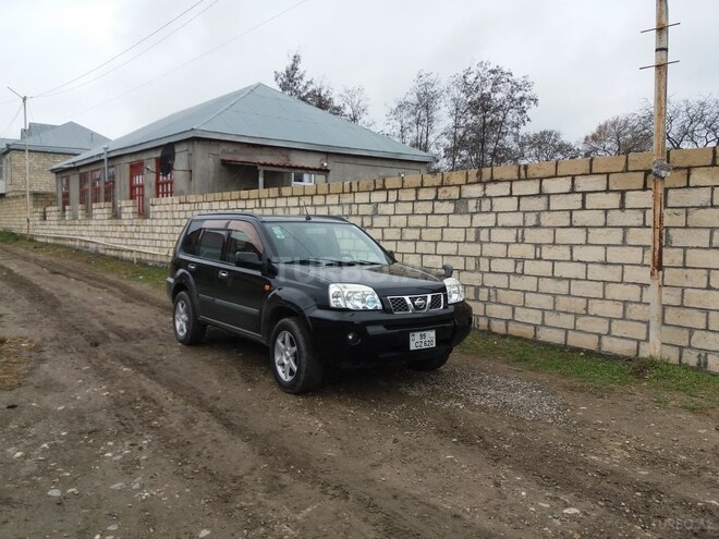 Nissan X-Trail 2001, 234,000 km - 2.0 l - Qusar