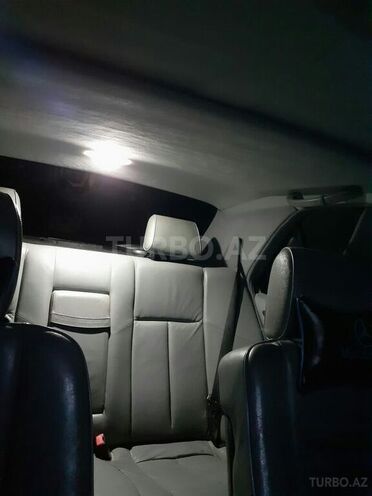 Mercedes C 230 1997, 256,000 km - 2.3 l - Cəlilabad