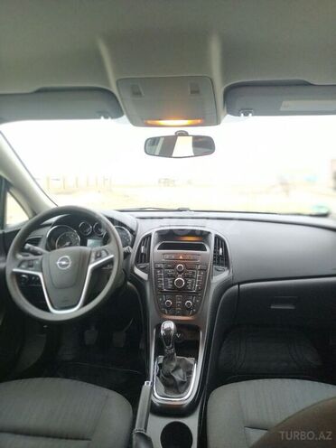 Opel Astra 2011, 201,000 km - 1.3 l - Bakı