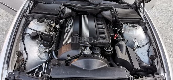 BMW 528 2000, 283,913 km - 2.8 l - Bakı
