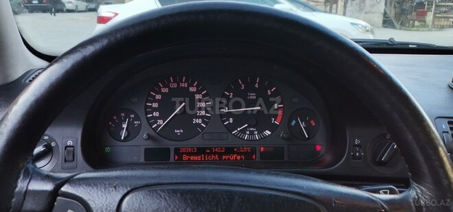 BMW 528 2000, 283,913 km - 2.8 l - Bakı
