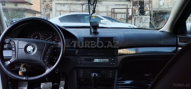 BMW 528 2000, 283,913 km - 2.8 l - Bakı