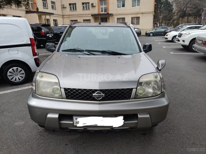 Nissan X-Trail 2001, 150,000 km - 2.0 l - Qusar