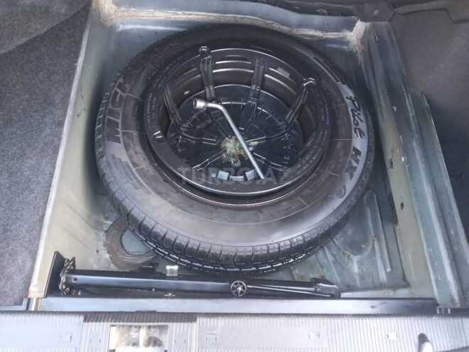 Mercedes E 240 1998, 418,000 km - 2.4 l - Bakı