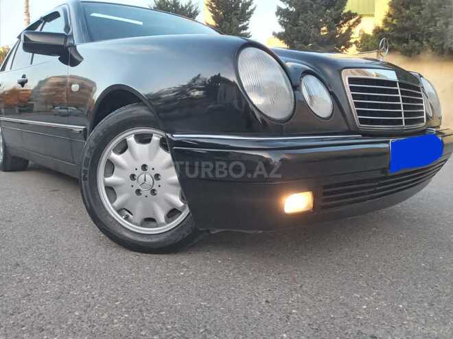 Mercedes E 240 1998, 418,000 km - 2.4 l - Bakı