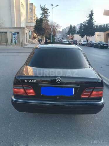 Mercedes E 240 1998, 418,000 km - 2.4 l - Bakı