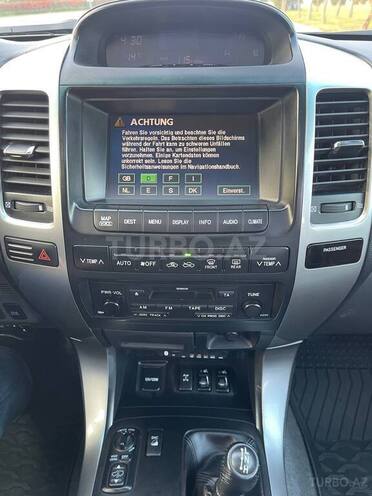 Toyota Prado 2005, 235,000 km - 3.0 l - Bakı