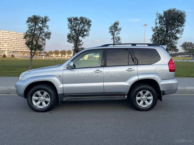 Toyota Prado 2005, 235,000 km - 3.0 l - Bakı