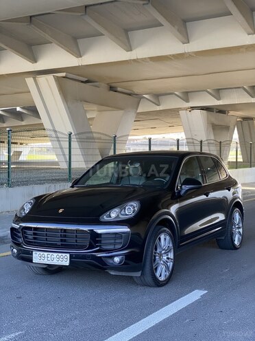 Porsche Cayenne 2016, 65,800 km - 3.6 л - Bakı