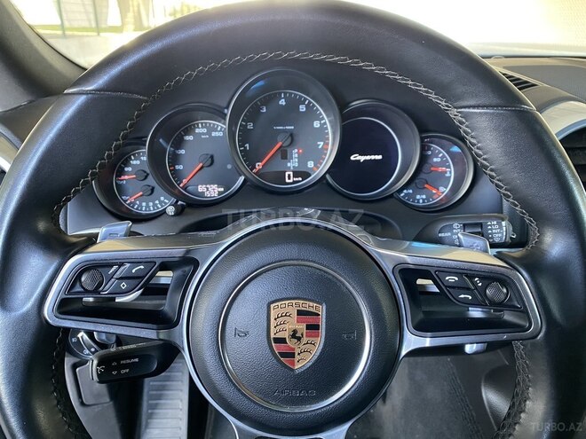 Porsche Cayenne 2016, 65,800 km - 3.6 л - Bakı
