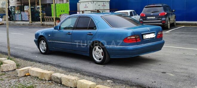Mercedes E 240 1998, 404,640 km - 2.4 l - Sumqayıt