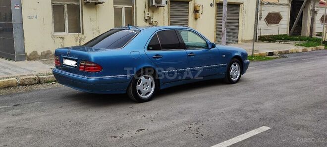 Mercedes E 240 1998, 404,640 km - 2.4 l - Sumqayıt