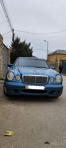 Mercedes E 240 1998, 404,640 km - 2.4 l - Sumqayıt