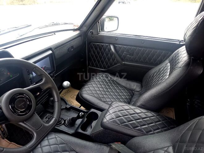 LADA (VAZ) Niva 2015, 61,000 km - 1.7 л - Quba