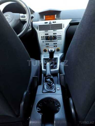 Opel Astra 2009, 130,000 km - 1.4 l - Bakı