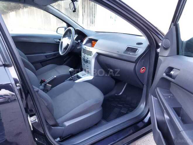 Opel Astra 2009, 130,000 km - 1.4 l - Bakı