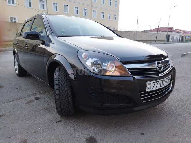 Opel Astra 2009, 130,000 km - 1.4 l - Bakı