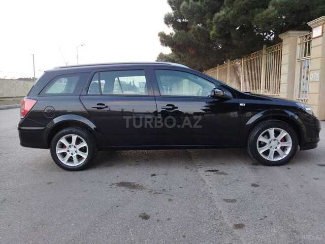 Opel Astra 2009, 130,000 km - 1.4 l - Bakı
